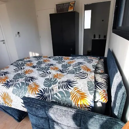 Bed and Breakfast Avec Acces Prive *