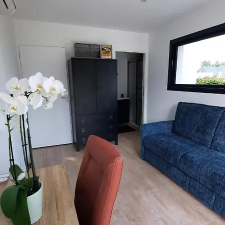 Bed and Breakfast Avec Acces Prive Saint-Saturnin (Sarthe)